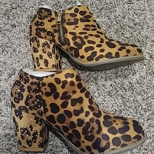 Joan Boyce Shoe Boot Size 6